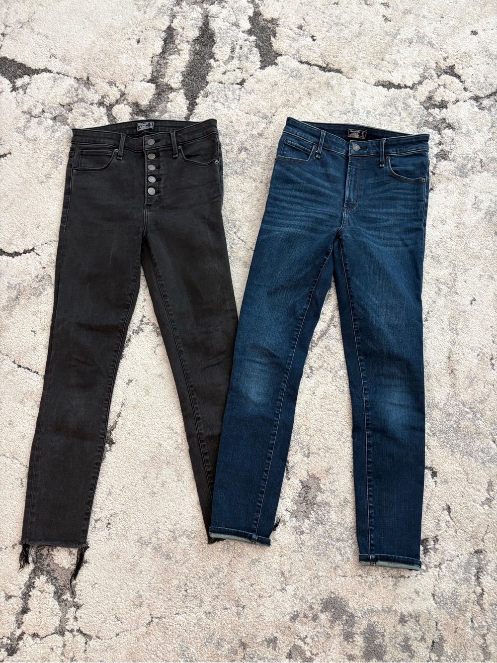 Women’s Abercrombie High-Rise Skinny Jeans Size 4